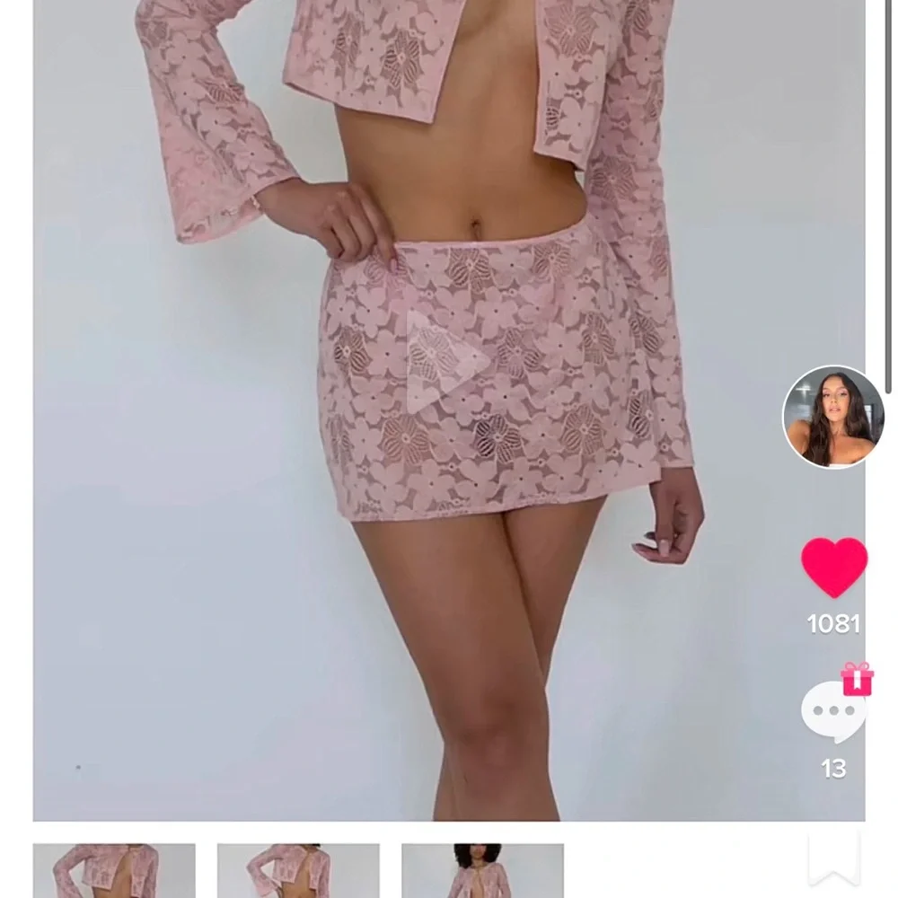 Pink Lace Two-Piece Set - Picture 2 of 2